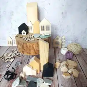 DEKORACE Z DŘEVĚNÝCH DOMEČKŮ WORKSHOP – JIŽ PROBĚHLO