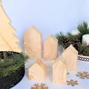 Dřevěná dekorace sada DOMKŮ přírodní 5 ks