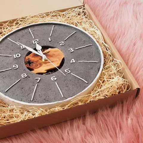 dárkové balení designové hodiny z papíru gaiahome
